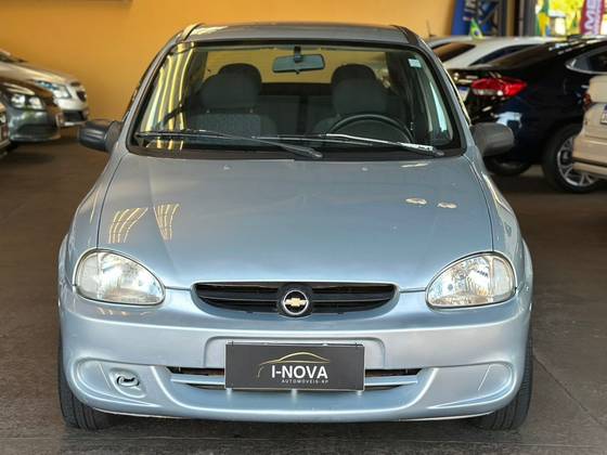 CHEVROLET CORSA 1.0 MPFI CLASSIC SEDAN LIFE 8V FLEX 4P MANUAL
